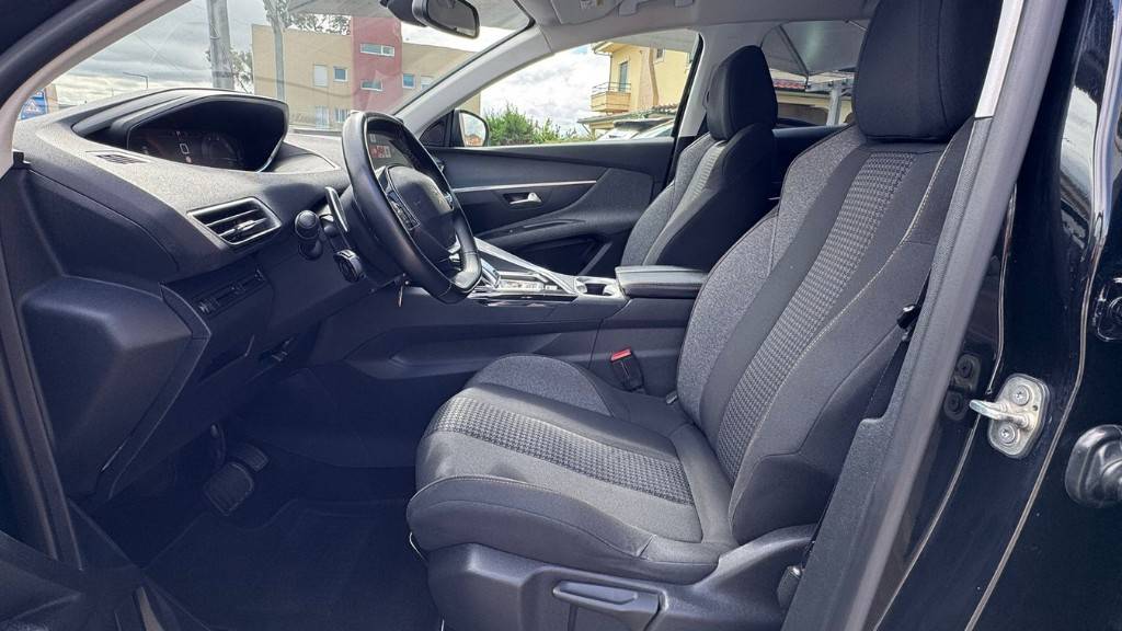 peugeot-3008-2018-diesel-1499cc