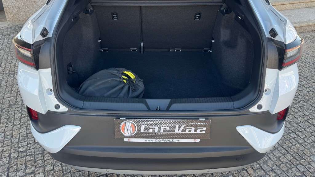 volkswagen-id-5-2023-eletrico-500cc