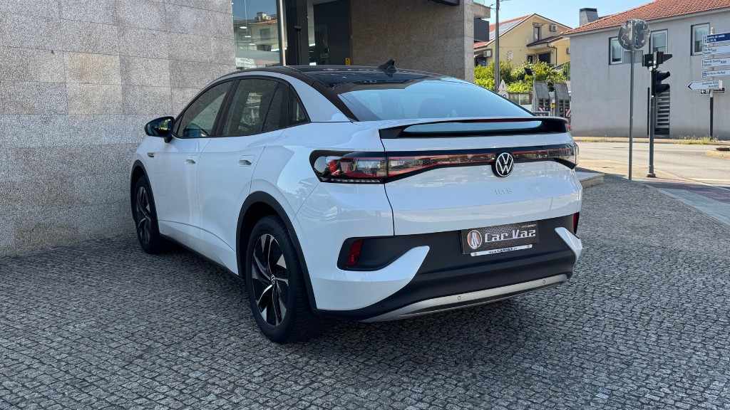 volkswagen-id-5-2023-eletrico-500cc