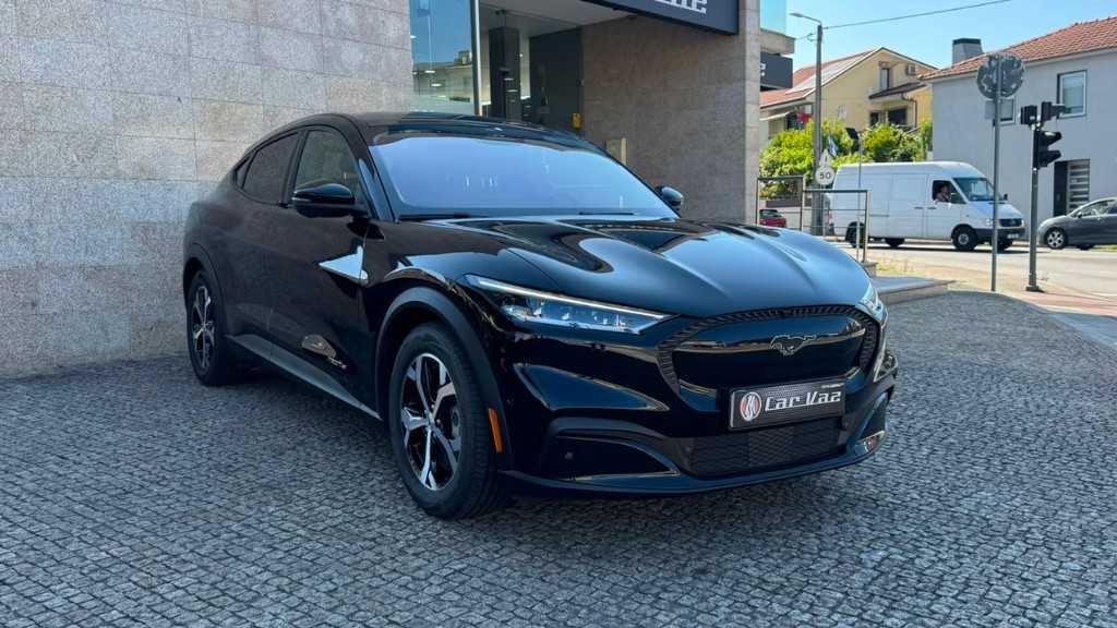 ford-mustang-2021-eletrico-500cc