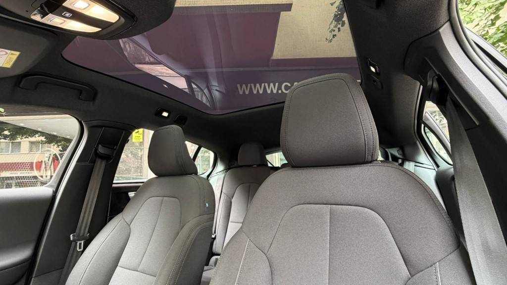 volvo-c40-2023-eletrico-500cc
