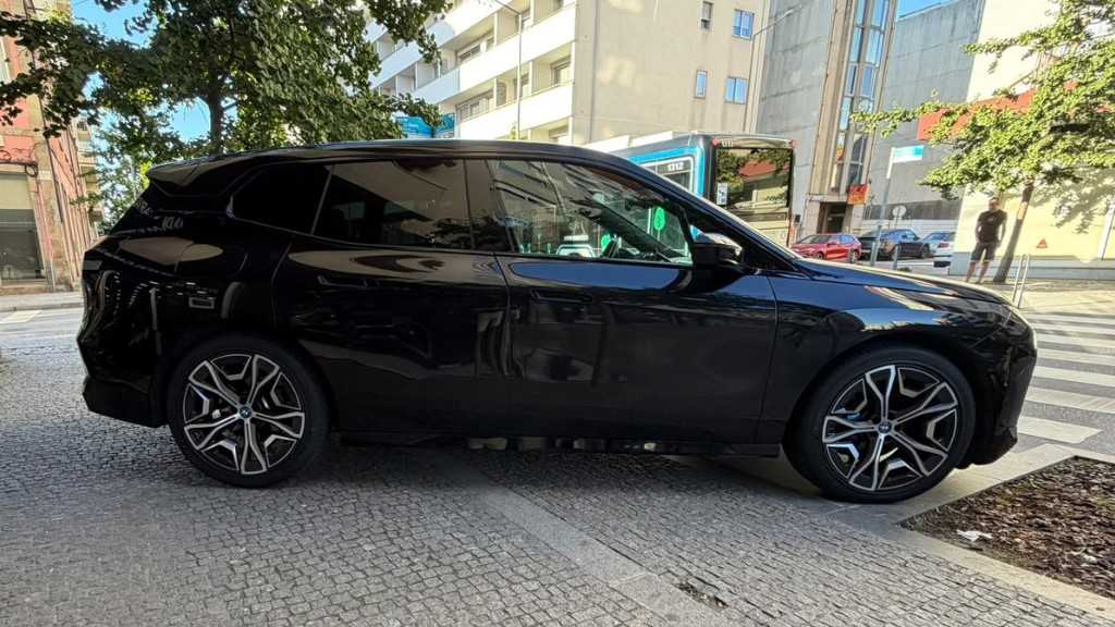 bmw-ix-2022-eletrico-0cc