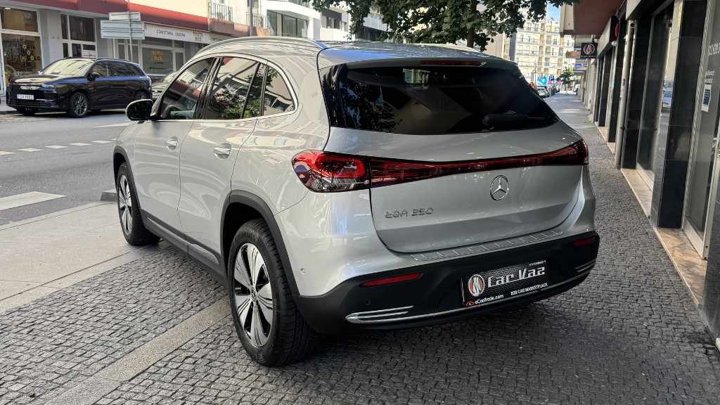 mercedes-benz-eqa-2022-eletrico-500cc