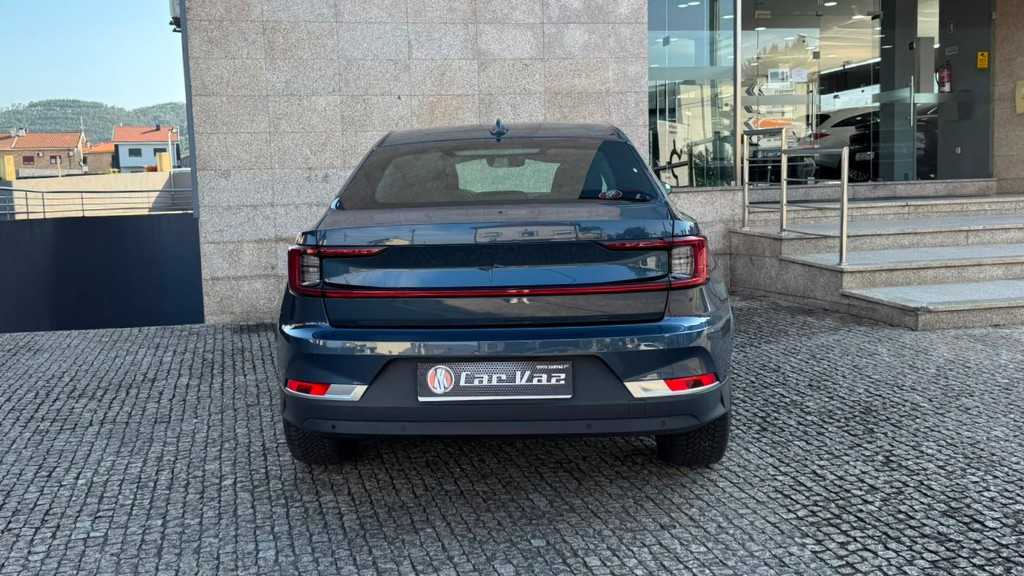 polestar-2-2022-eletrico-500cc