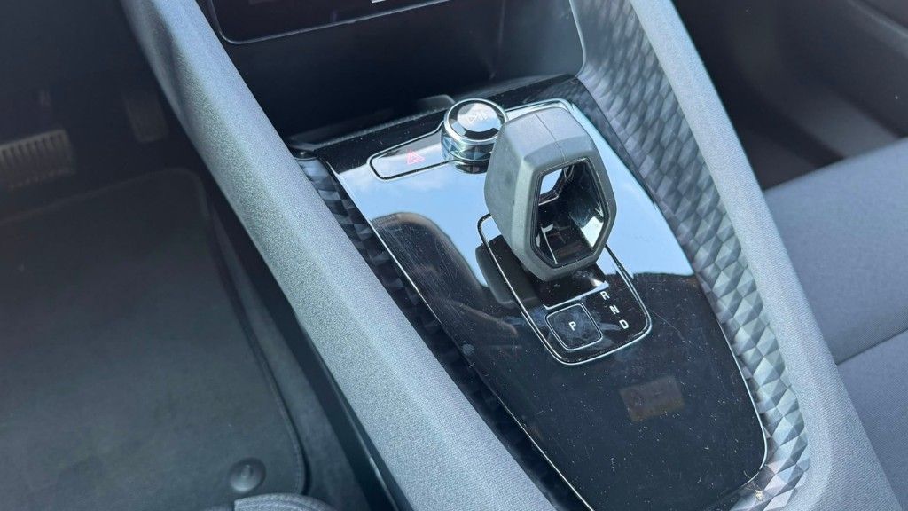 polestar-2-2022-eletrico-500cc