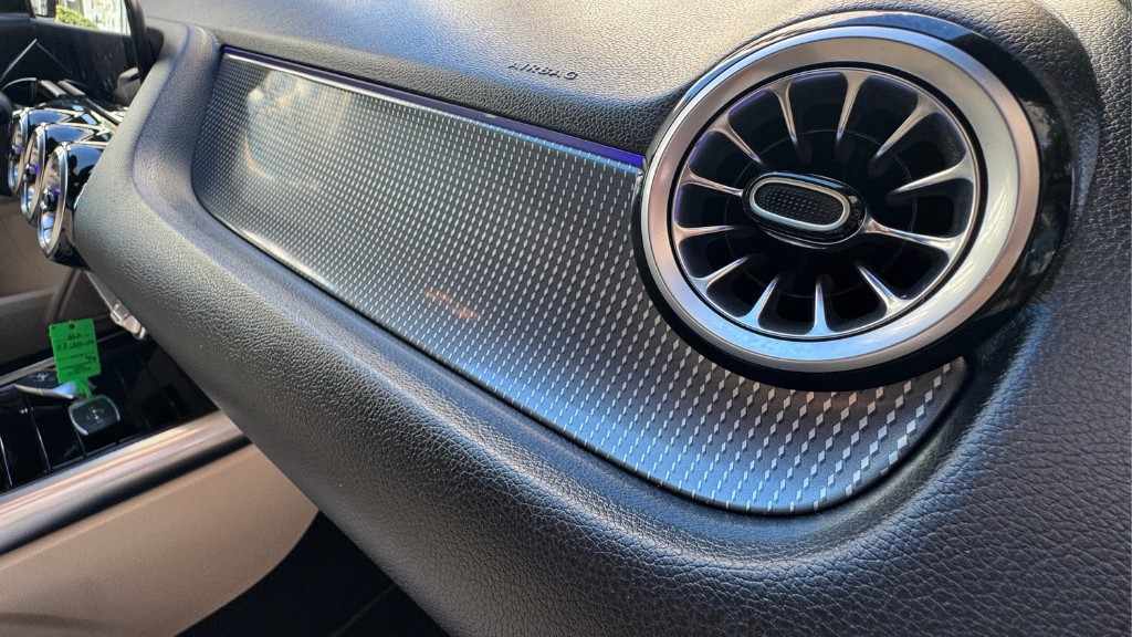 mercedes-benz-gla-2022-hibrido-a-gasolina-1332cc