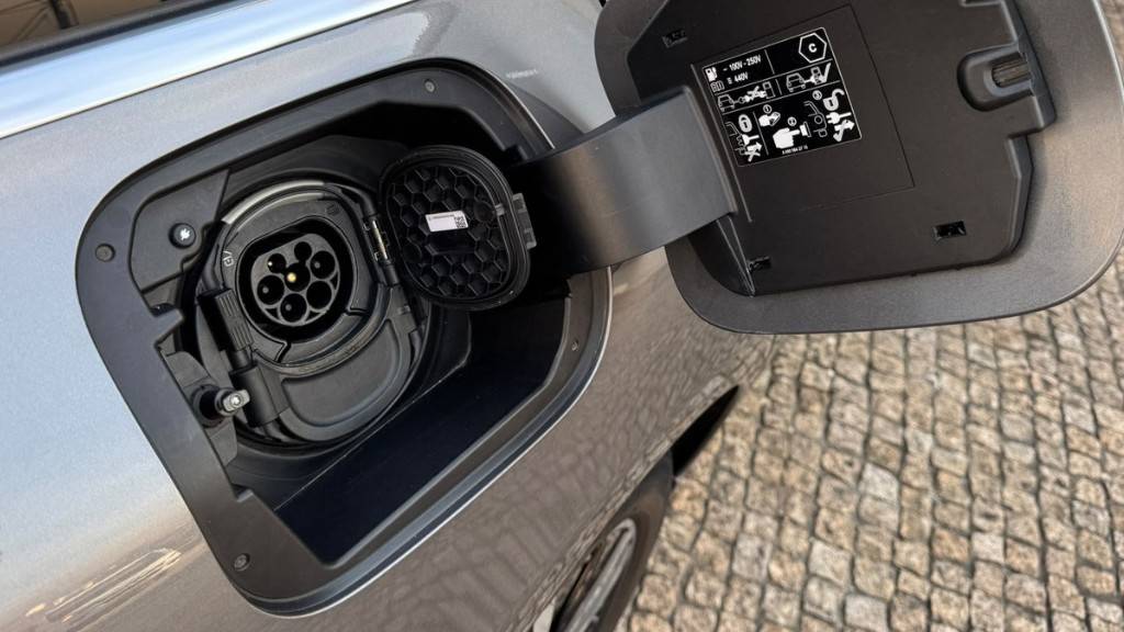 mercedes-benz-cla-2021-hibrido-a-gasolina-1332cc