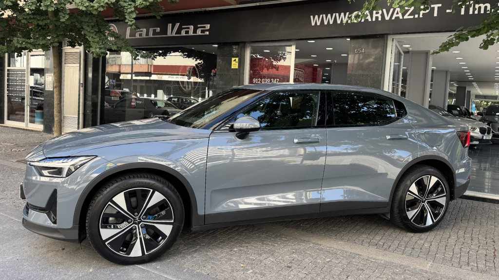 polestar-2-2022-eletrico-500cc