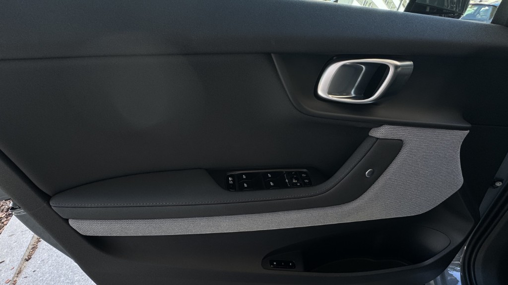 polestar-2-2022-eletrico-500cc
