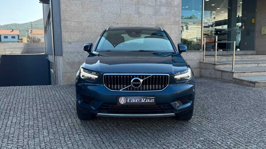 volvo-xc40-2022-hibrido-a-gasolina-1477cc