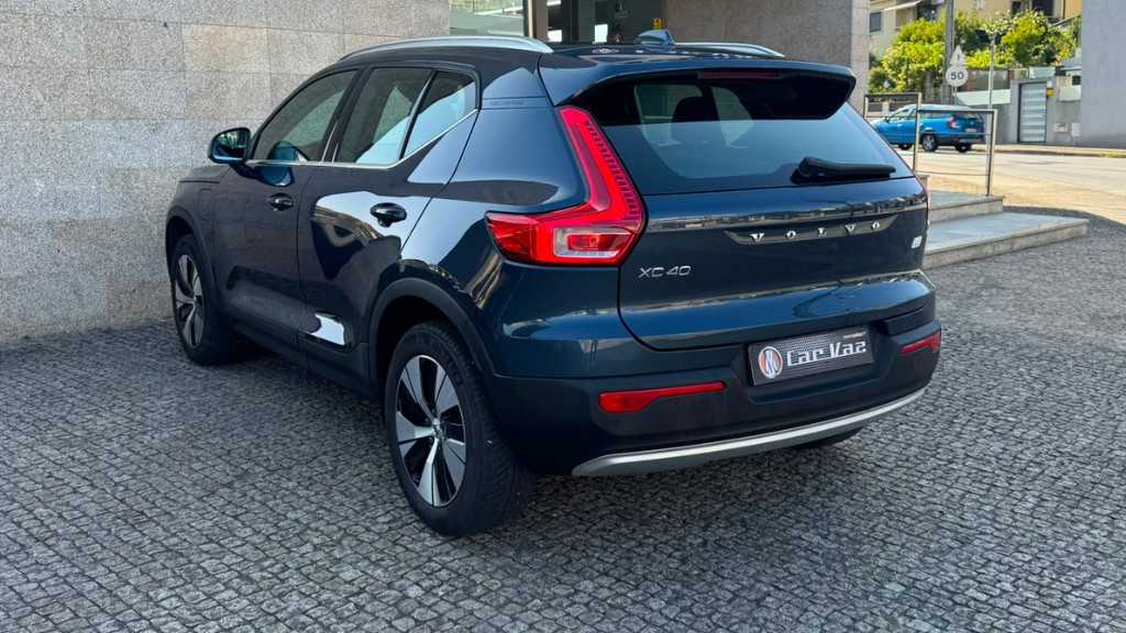 volvo-xc40-2022-hibrido-a-gasolina-1477cc