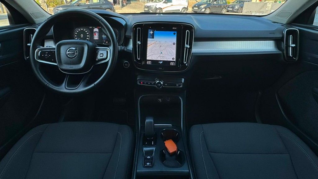 volvo-xc40-2022-hibrido-a-gasolina-1477cc