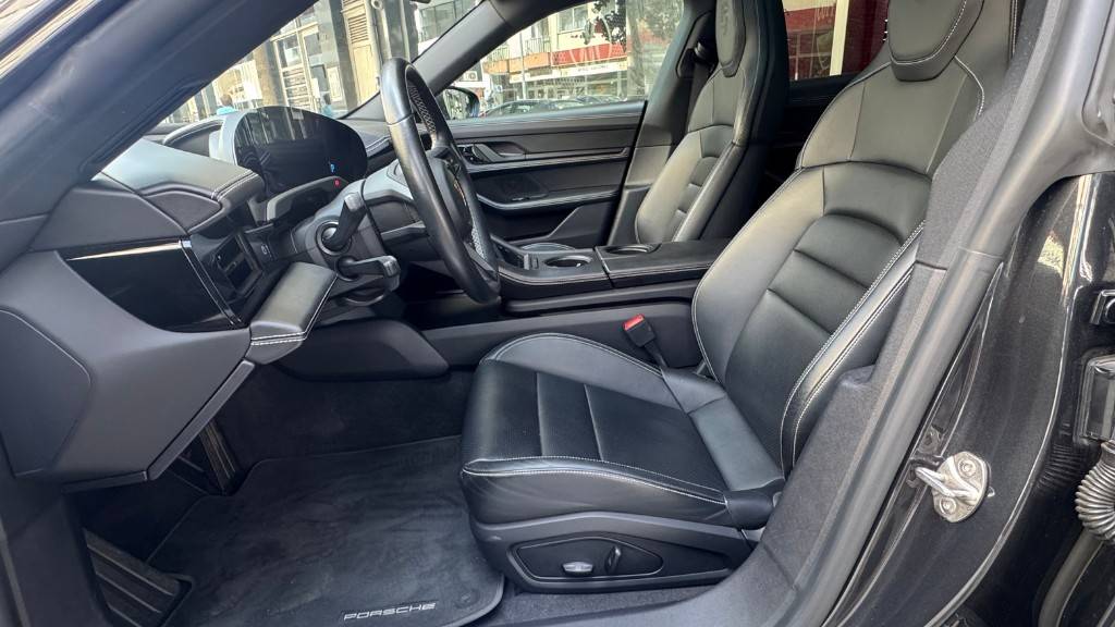 porsche-taycan-2021-eletrico-500cc