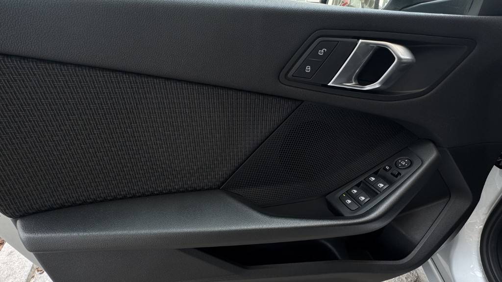 bmw-serie-1-116d-2019-diesel-1496cc