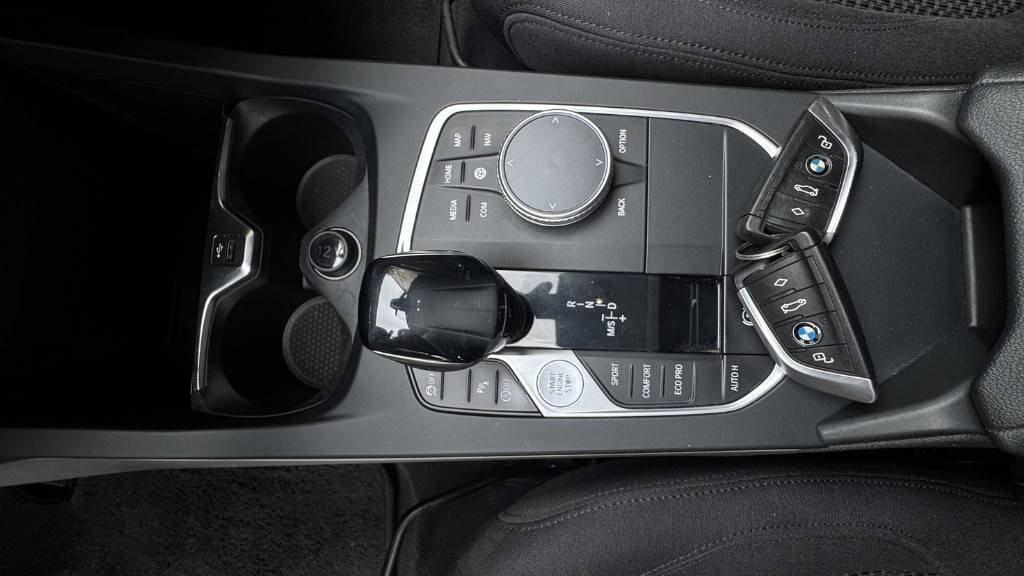 bmw-serie-1-116d-2019-diesel-1496cc