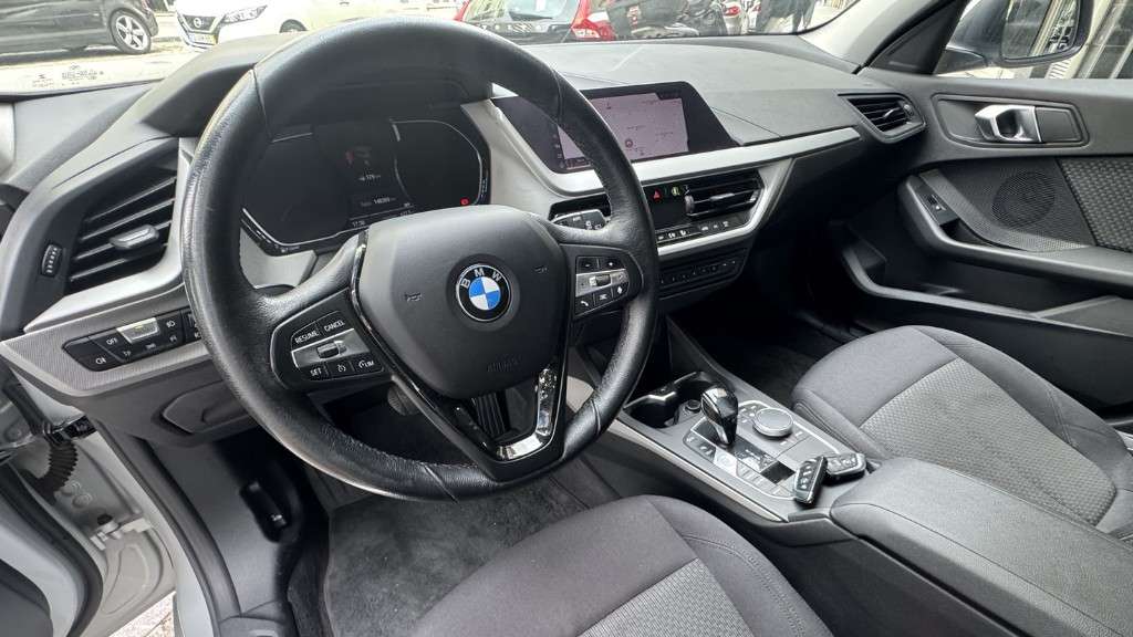 bmw-serie-1-116d-2019-diesel-1496cc