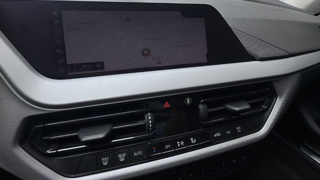 bmw-serie-1-116d-2019-diesel-1496cc