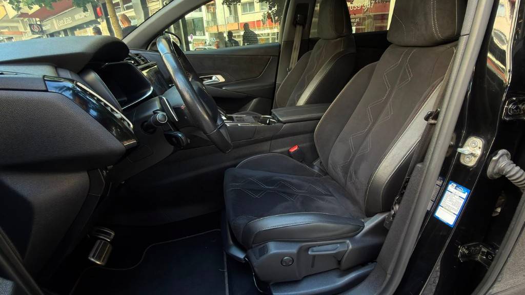 ds-ds-7-crossback-2023-diesel-1499cc