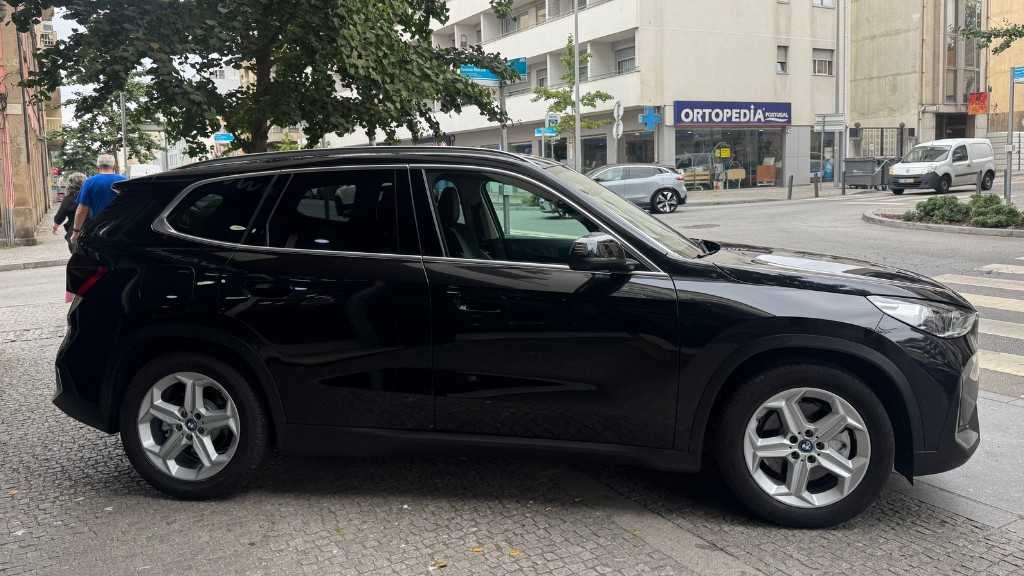 bmw-ix-2023-eletrico-0cc
