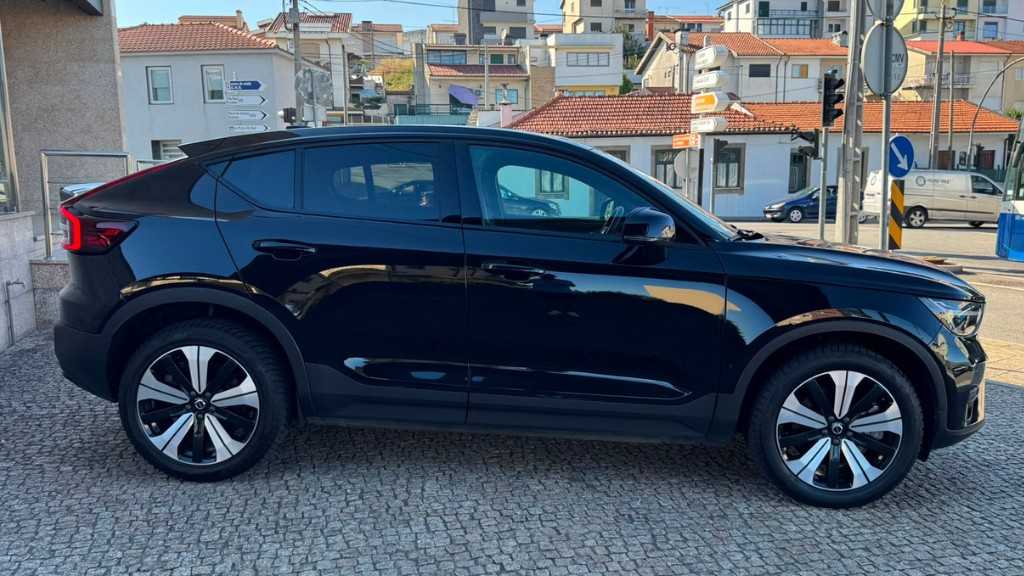 volvo-c40-2023-eletrico-500cc