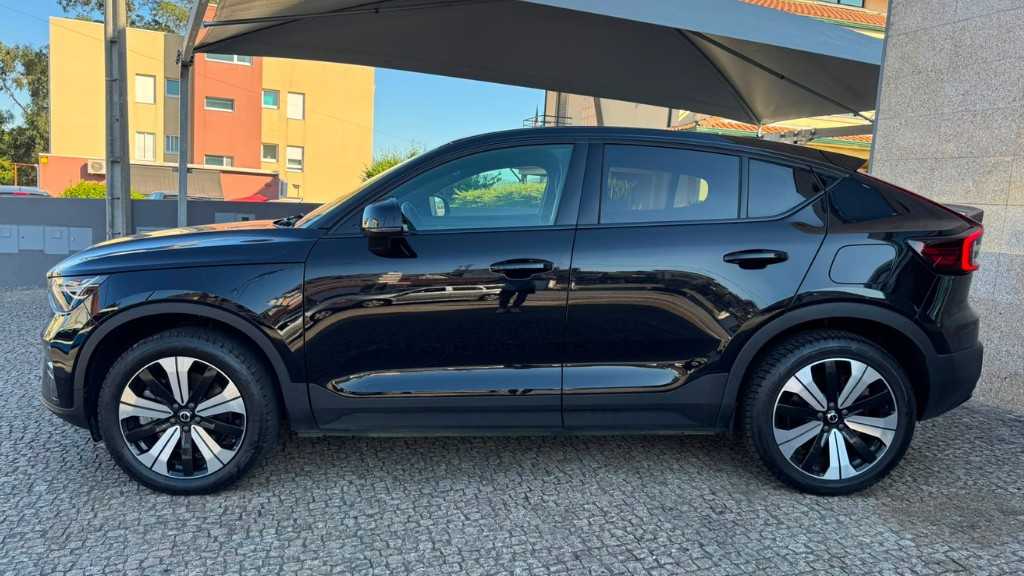 volvo-c40-2023-eletrico-500cc
