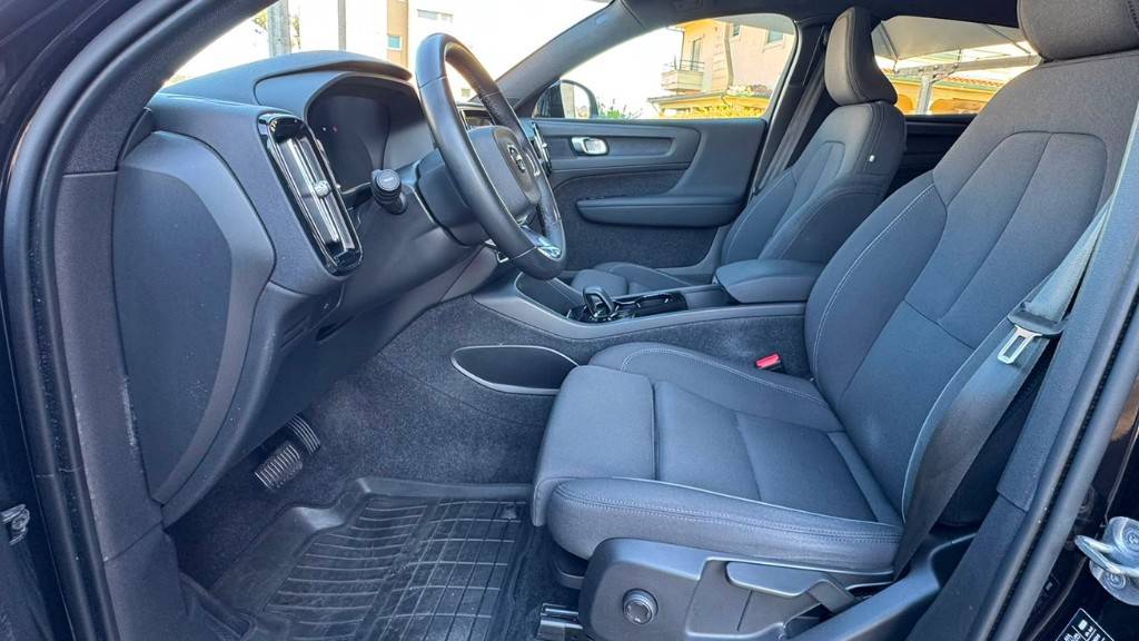 volvo-c40-2023-eletrico-500cc