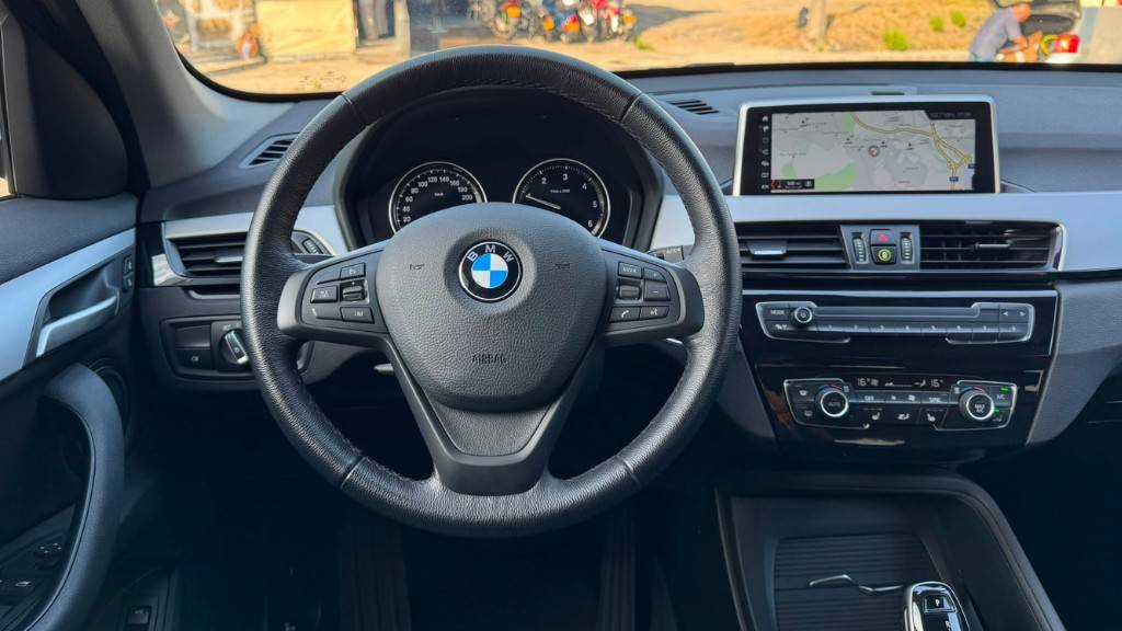bmw-x1-2021-diesel-1496cc