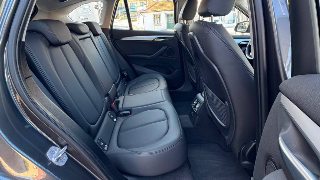 bmw-x1-2021-diesel-1496cc