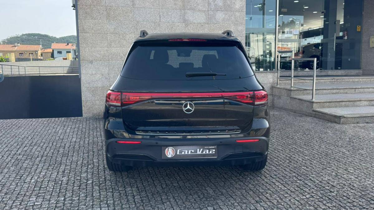 mercedes-benz-eqb-2023-eletrico-500cc