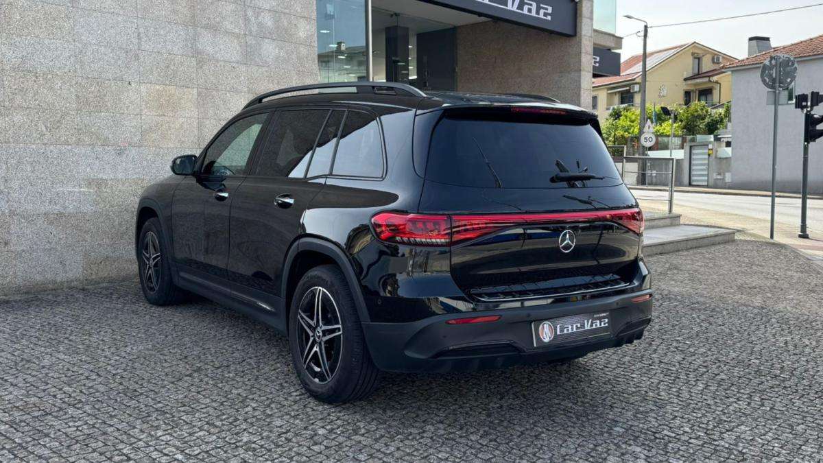 mercedes-benz-eqb-2023-eletrico-500cc