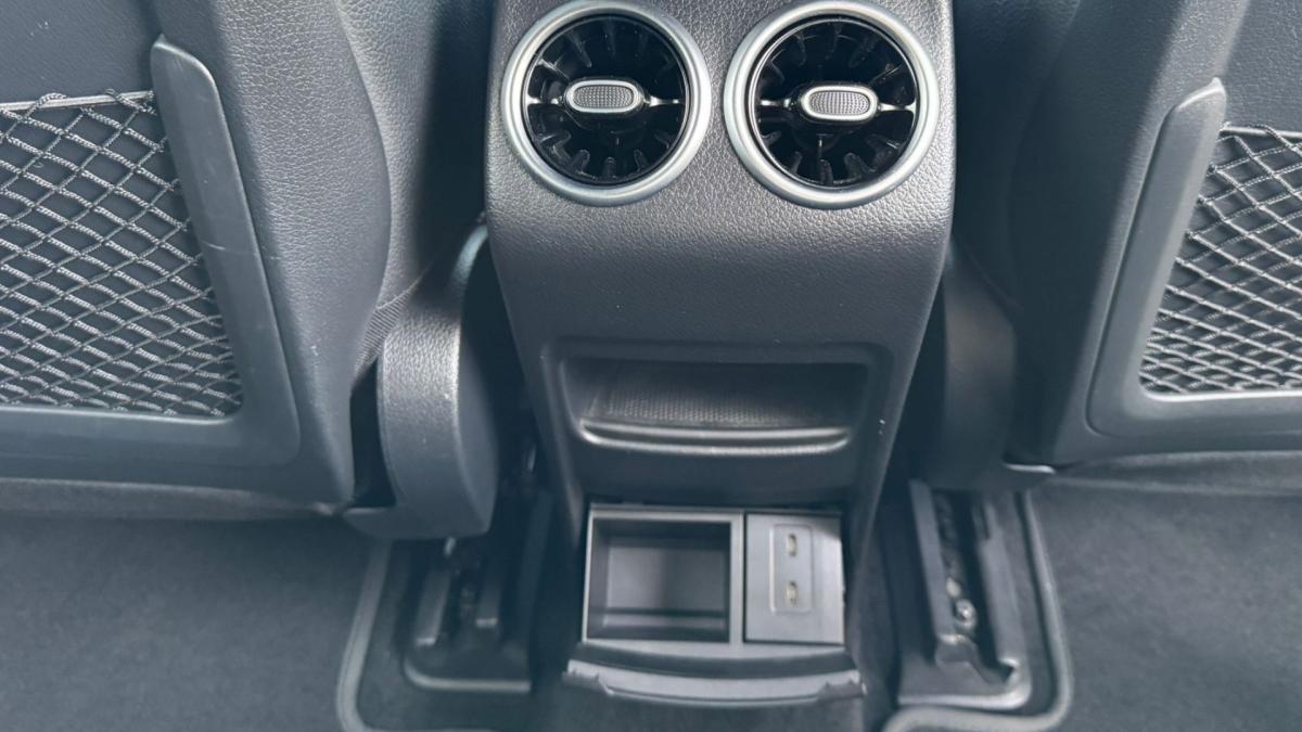 mercedes-benz-eqb-2023-eletrico-500cc
