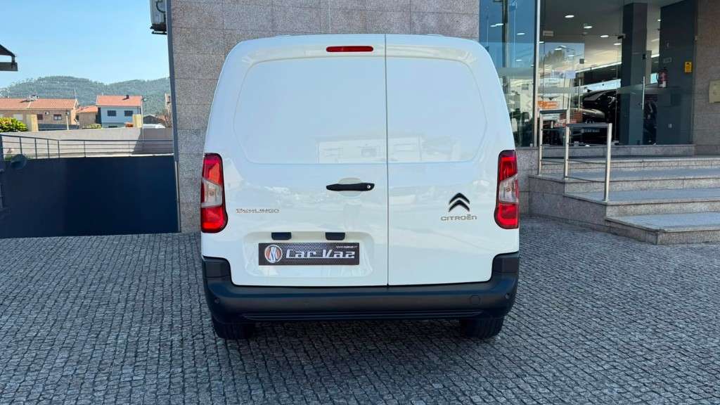 citroen-berlingo-2021-diesel-1499cc