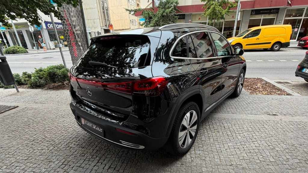 mercedes-benz-eqa-2022-eletrico-0cc