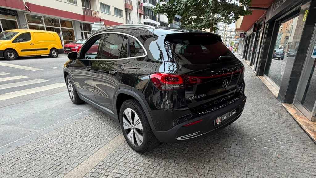mercedes-benz-eqa-2022-eletrico-0cc