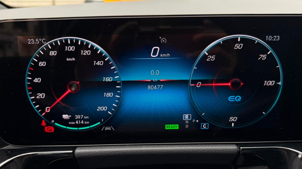 mercedes-benz-eqa-2022-eletrico-0cc