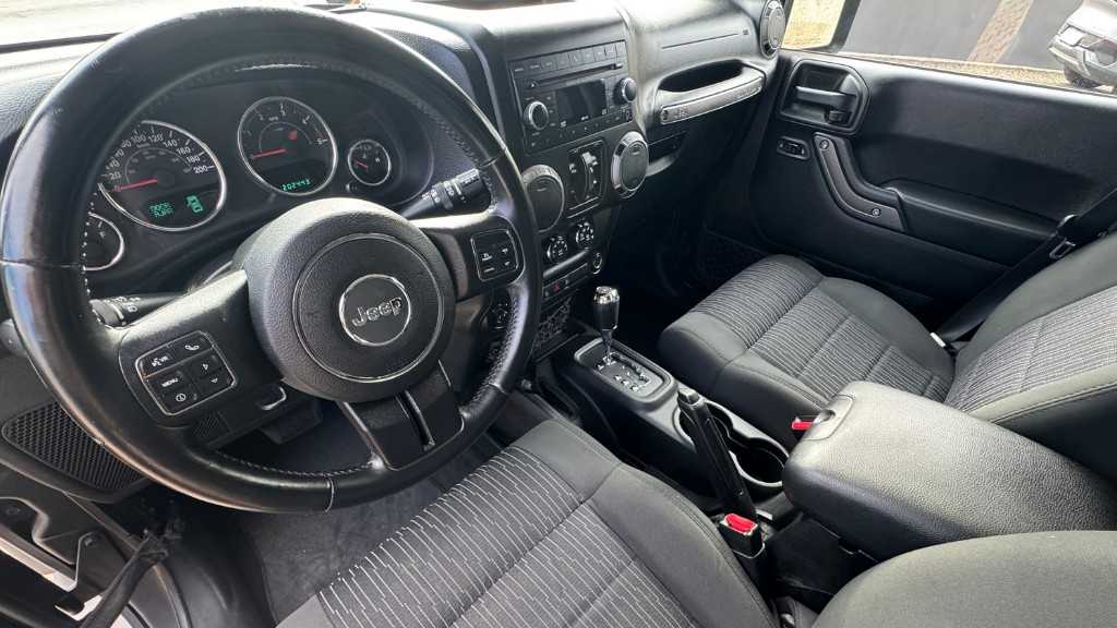 jeep-wrangler-2013-diesel-2776cc
