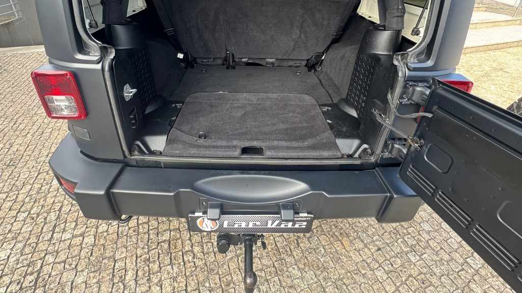 jeep-wrangler-2013-diesel-2776cc