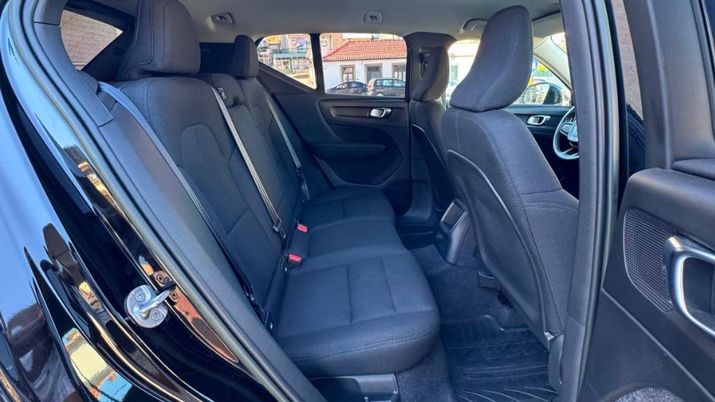 volvo-xc40-2022-hibrido-a-gasolina-1477cc