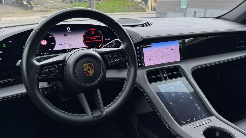 porsche-taycan-2021-eletrico-500cc