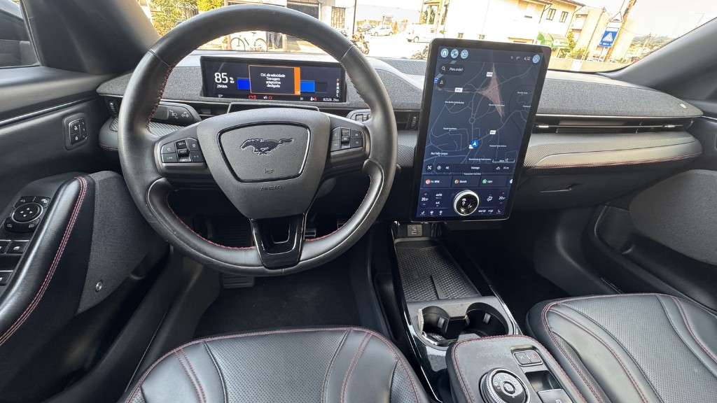 ford-mustang-2023-eletrico-500cc