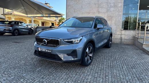 volvo-xc40-2022-hibrido-a-gasolina-1477cc