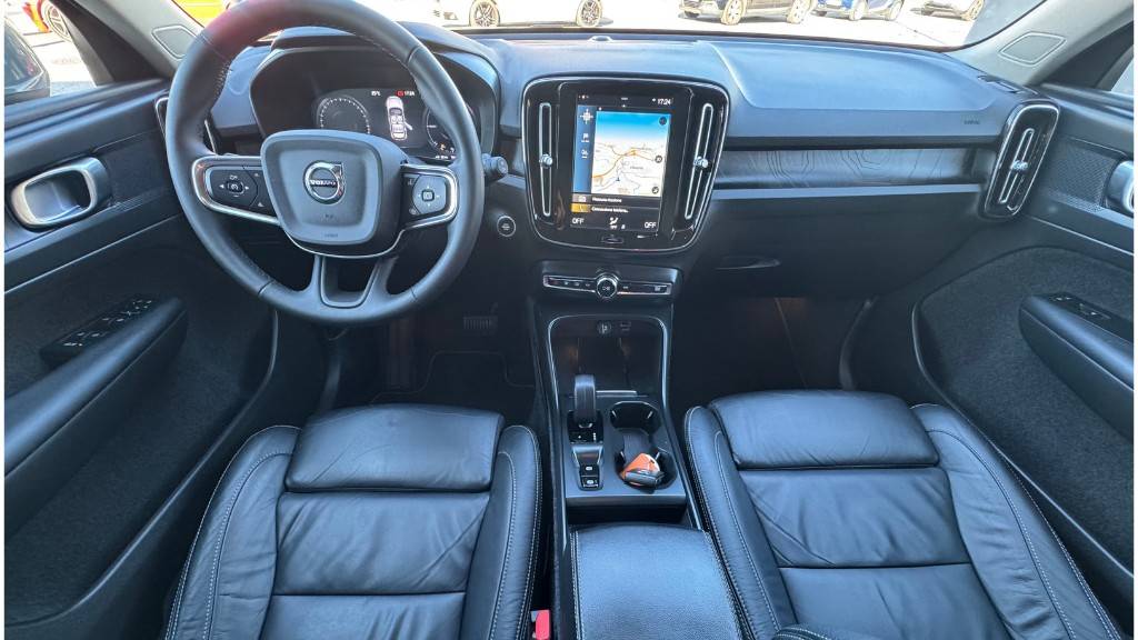 volvo-xc40-2022-hibrido-a-gasolina-1477cc