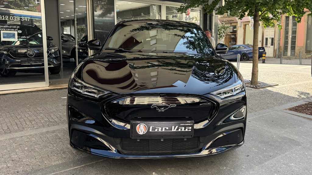 ford-mustang-2023-eletrico-500cc