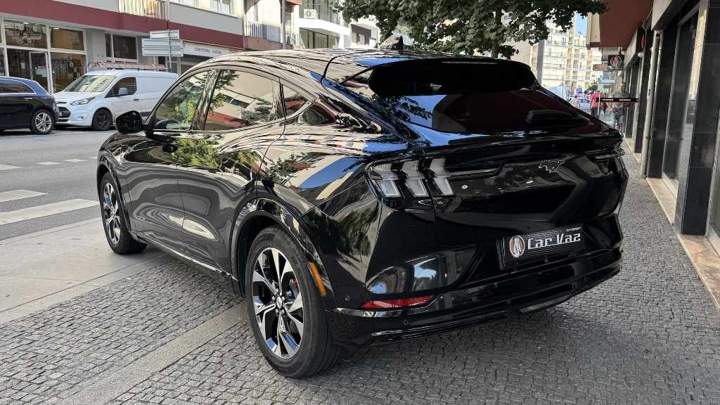 ford-mustang-2023-eletrico-500cc
