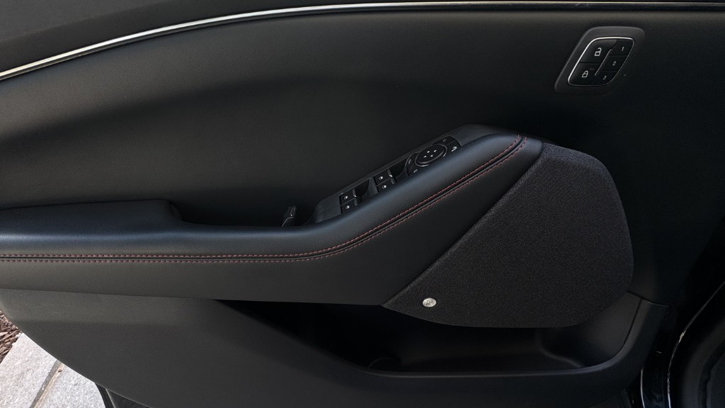 ford-mustang-2023-eletrico-500cc