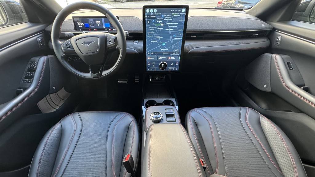 ford-mustang-2023-eletrico-500cc