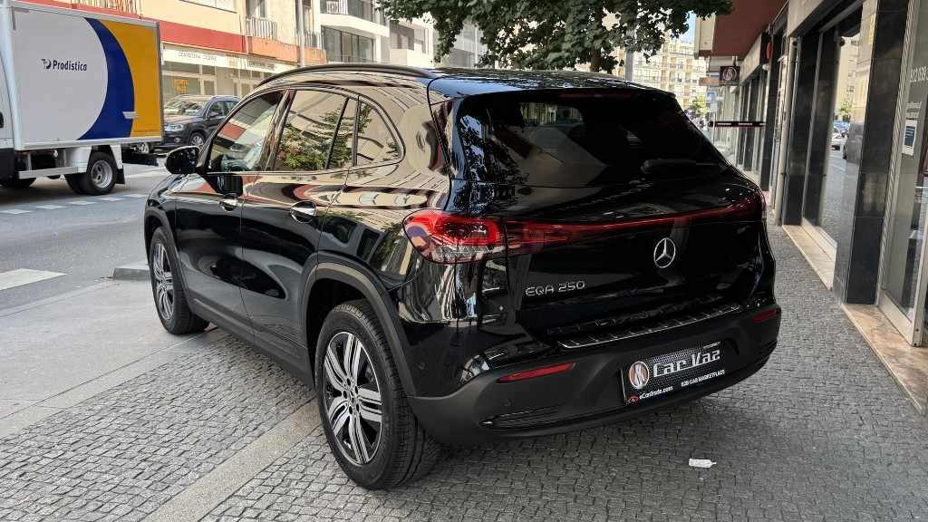 mercedes-benz-eqa-2022-eletrico-500cc