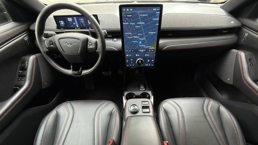 ford-mustang-2023-eletrico-500cc