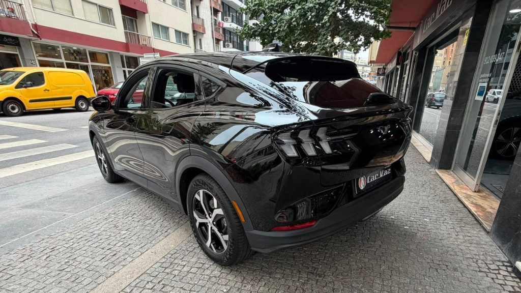 ford-mustang-2021-eletrico-0cc