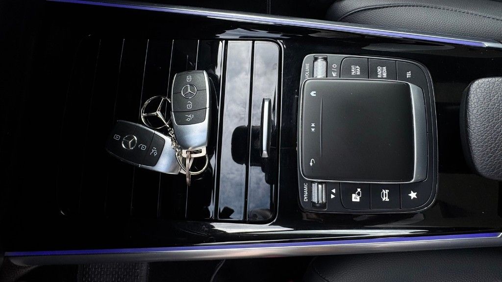mercedes-benz-eqa-2022-eletrico-0cc